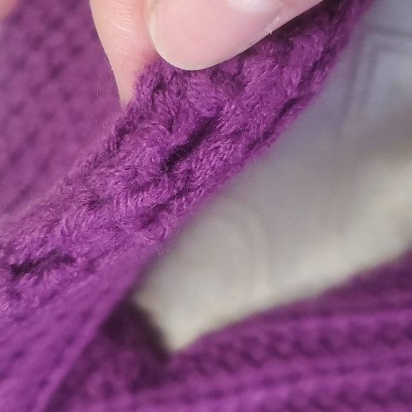 Purple drop shoulder knit sweater size XL - Picture 7 of 10
